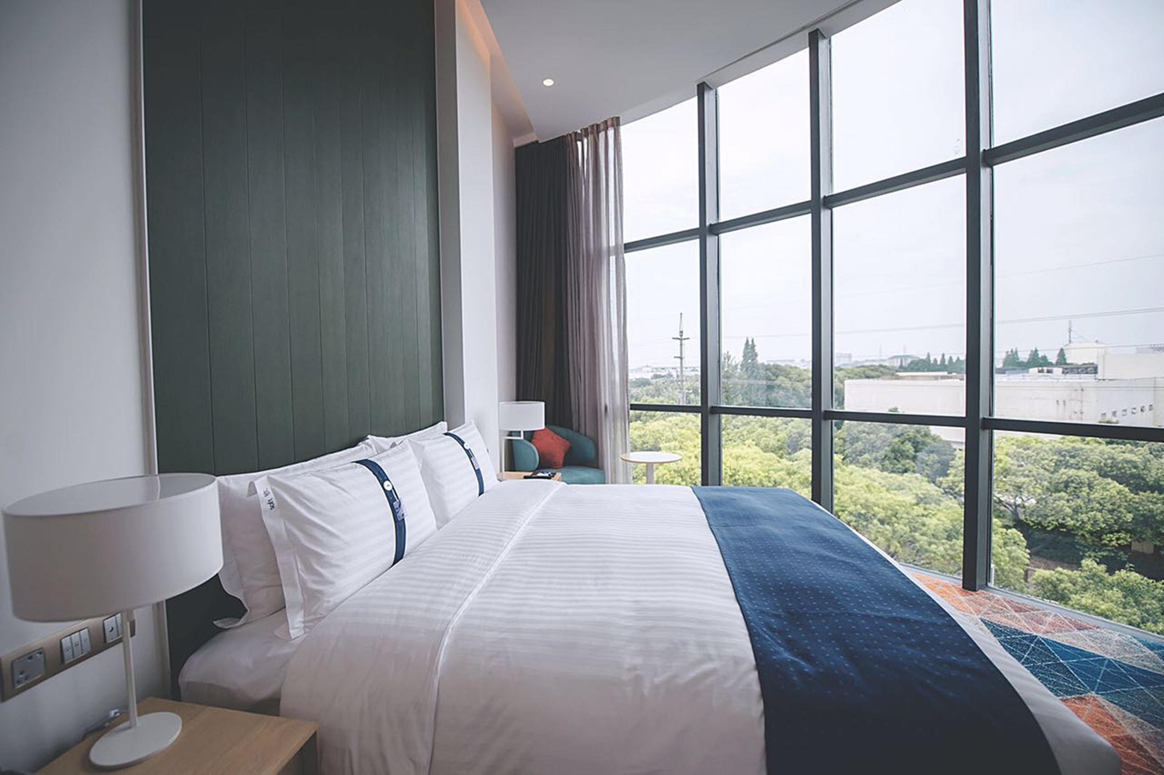 Holiday Inn Express Shanghai Songjiang Fangta By Ihg מראה חיצוני תמונה