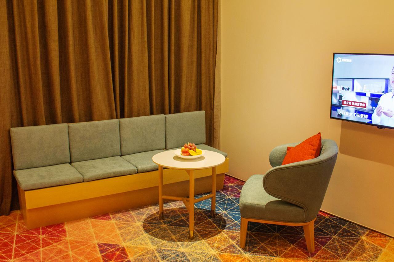 Holiday Inn Express Shanghai Songjiang Fangta By Ihg מראה חיצוני תמונה